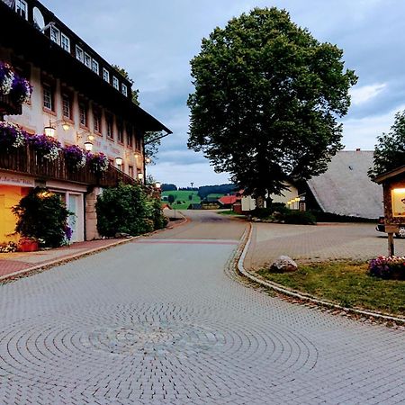 Zur Traube Schwarzwaldhotel & Restaurant Am Titisee Sankt Märgen エクステリア 写真