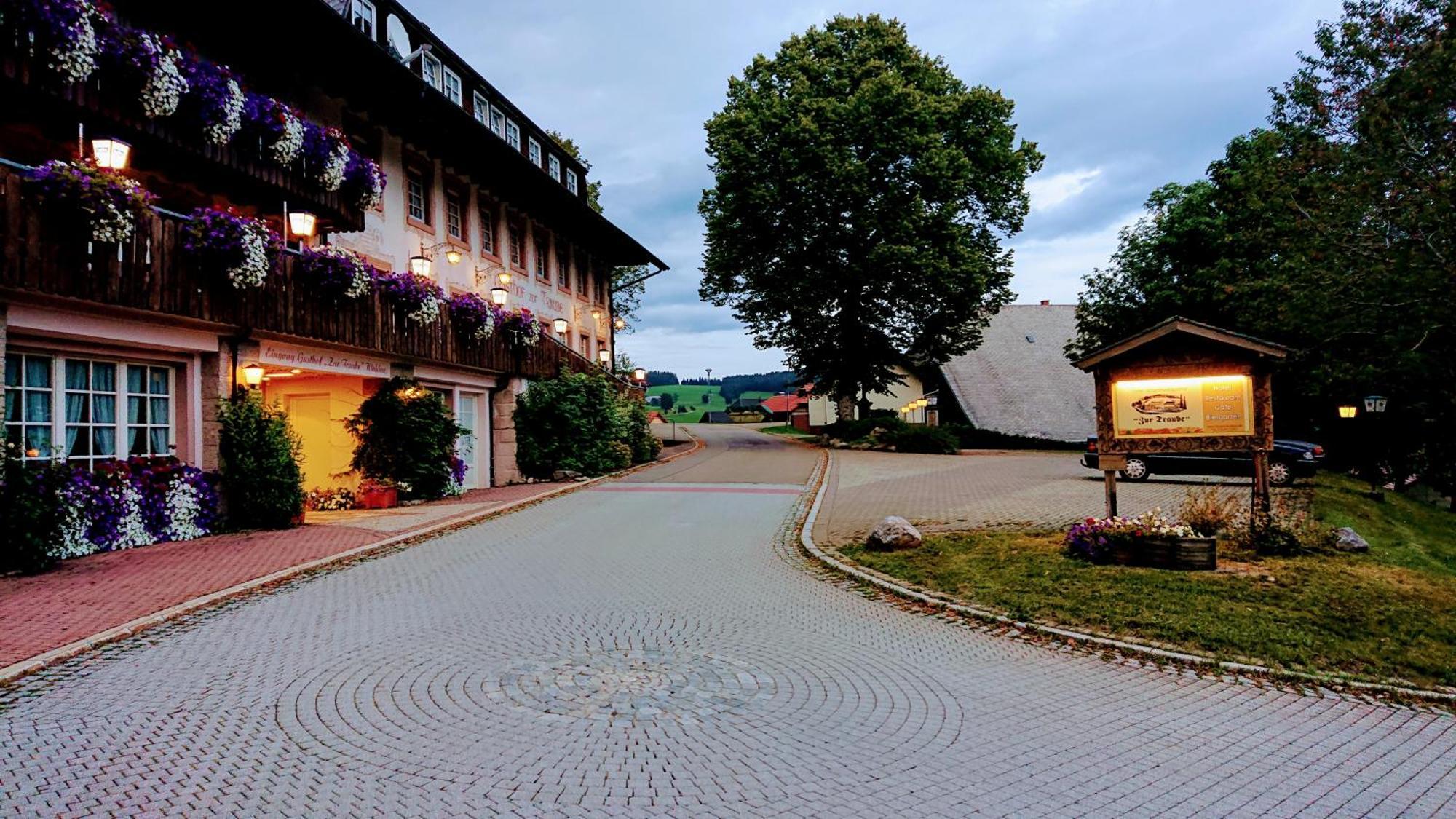 Zur Traube Schwarzwaldhotel & Restaurant Am Titisee Sankt Märgen エクステリア 写真